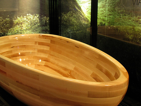 Деревянная ванна импортная