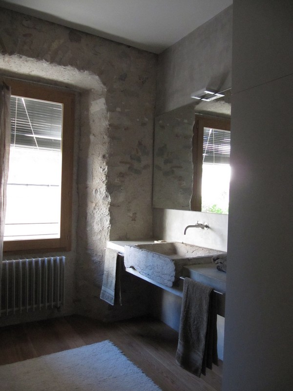 Ванная комната с окном; Примеры интерьера с фото
